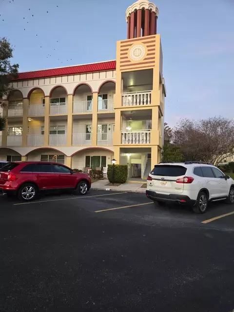 2430 Florentine Way #40, Clearwater, FL 33763