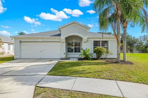 6114 School House Ct, Wesley Chapel, FL 33545
