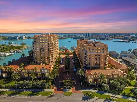 521 Mandalay Ave #307, Clearwater Beach, FL 33767