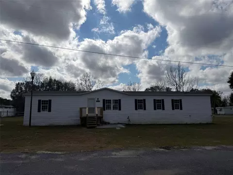 28834 Hubbard St, Leesburg, FL 34748