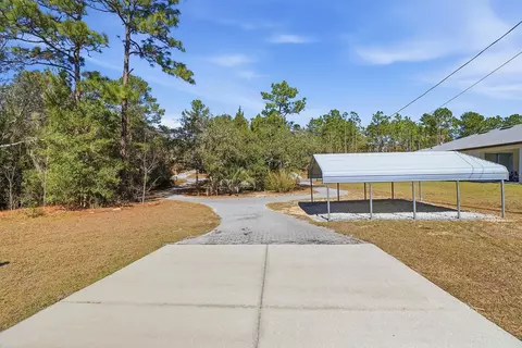 Exterior - 1724 E Mckinley St, Hernando, FL 34442 photo 7 of 8