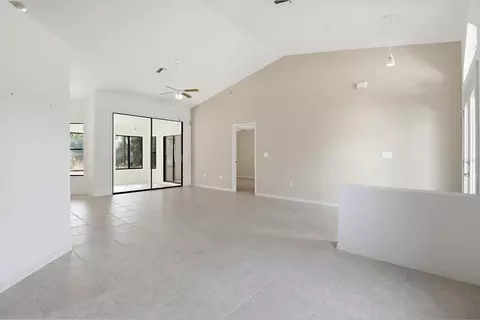 Living - 1724 E Mckinley St, Hernando, FL 34442 photo 3 of 7