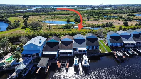 5309 Boardwalk St, Holiday, FL 34690