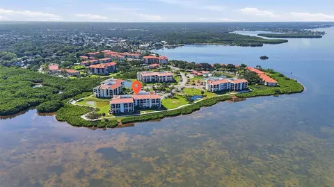 301 Mariner Dr #301, Tarpon Springs, FL 34689