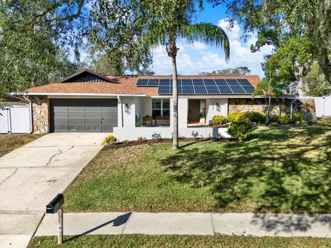 2021 Spanish Pines Dr, Dunedin, FL 34698