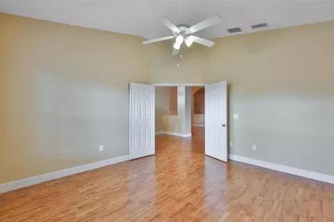 Bedroom - 11813 Stonewood Gate Dr, Riverview, FL 33579 photo 1 of 10