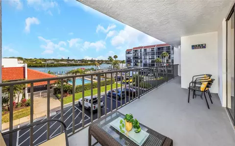 19111 Vista Bay Dr #304, Indian Shores, FL 33785