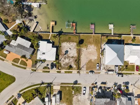 15307 Harbor Dr, Madeira Beach, FL 33708 photo 11