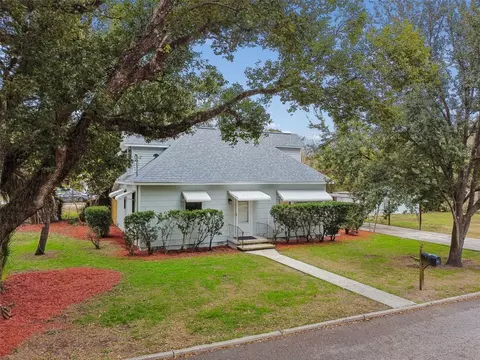 38511 7th Ave, Zephyrhills, FL 33542