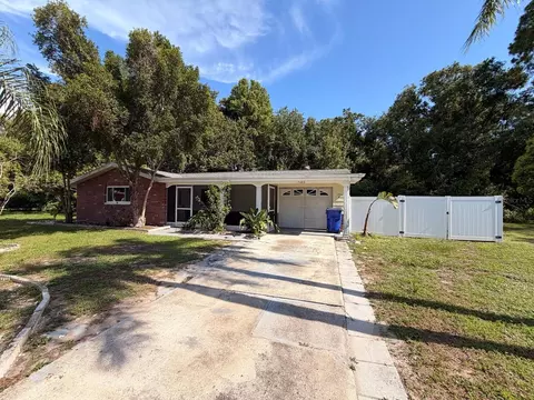 7235 Redbud Ct, New Port Richey, FL 34653