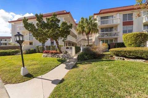2623 Seville Blvd #301, Clearwater, FL 33764