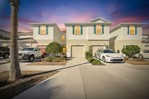10808 Verawood Dr, Riverview, FL 33579