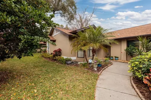 1696 Fry Ct, Dunedin, FL 34698