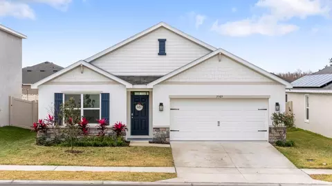 3505 Thistle Bank Ct, Plant City, FL 33565
