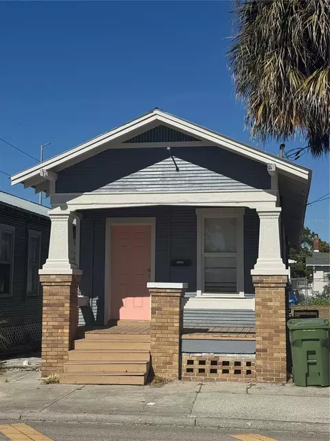 2506 12 E Columbus Dr, Tampa, FL 33605