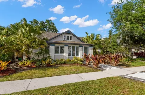 115 21st Ave NE, Saint Petersburg, FL 33704