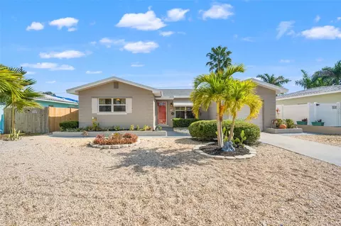 1412 Durling Dr S, South Pasadena, FL 33707