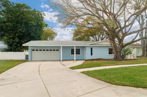 11196 120th Ter, Largo, FL 33778
