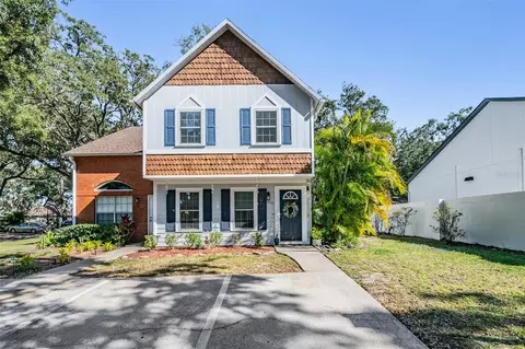 611 Saint Henry Dr, Brandon, FL 33511