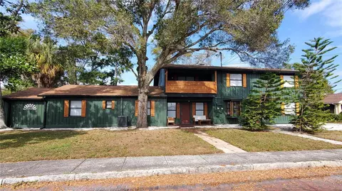 368 Ridge Rd SW, Largo, FL 33770