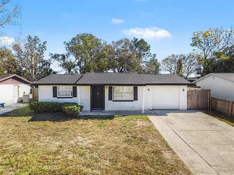 9430 Gray Fox Ln, Port Richey, FL 34668