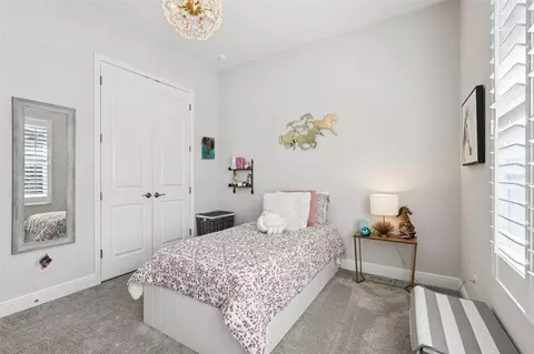 Bedroom - 11263 Rustic Timber Loop, San Antonio, FL 33576 photo 10 of 17
