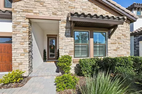 Exterior - 11263 Rustic Timber Loop, San Antonio, FL 33576 photo 5 of 18