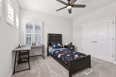 Bedroom - 11263 Rustic Timber Loop, San Antonio, FL 33576 photo 1 of 17