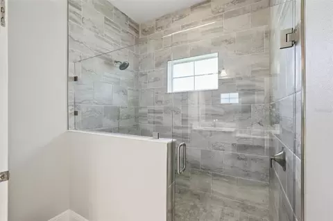 Bath - 11263 Rustic Timber Loop, San Antonio, FL 33576 photo 7 of 7