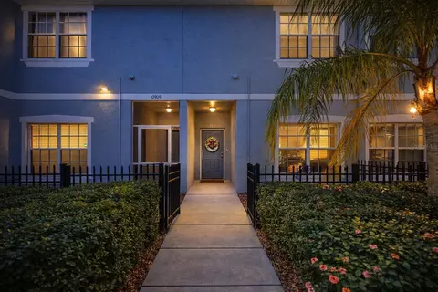 10967 Winter Crest Dr, Riverview, FL 33569
