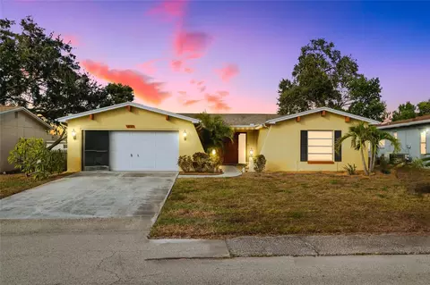 8433 Moulton Dr, Port Richey, FL 34668