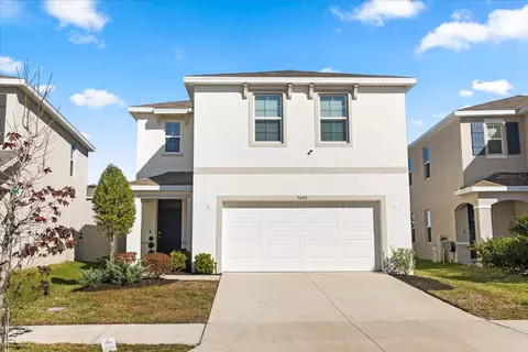 5640 Wandering Willow Dr, Wesley Chapel, FL 33545