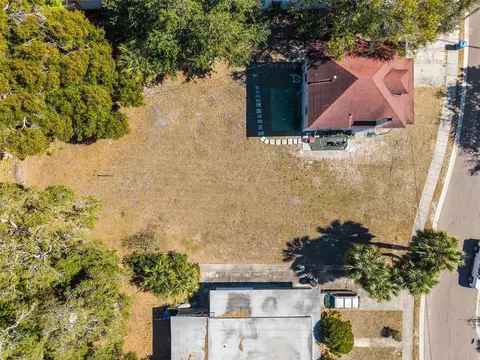 13 Th Ave, Saint Petersburg, FL 33712