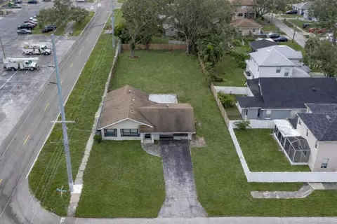 4402 W Lancaster St, Tampa, FL 33616