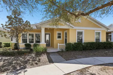221 Sunset Crest Ct, Apollo Beach, FL 33572