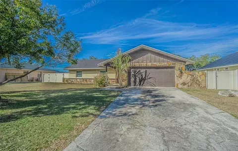 5111 Willowbrook Ln, Lakeland, FL 33811