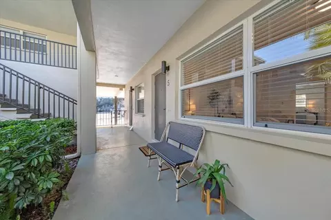 224 6th Ave N #5, Saint Petersburg, FL 33701