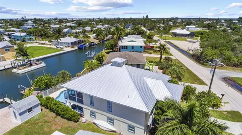 2291 Palm Ave, Saint James City, FL 33956