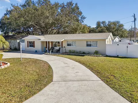 6533 26th St N, Saint Petersburg, FL 33702