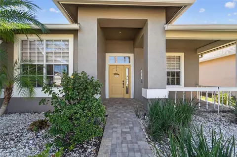 3522 Fox Squirrel Ln, Valrico, FL 33596