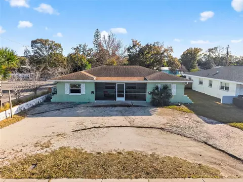 1142 62nd Ave N, Saint Petersburg, FL 33702