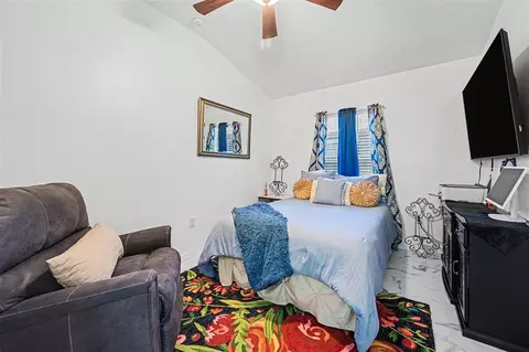 Bedroom - 3565 Clay Brick Rd, Harmony, FL 34773 photo 3 of 5