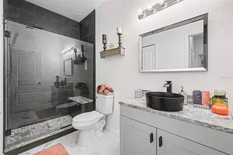 Bath - 3565 Clay Brick Rd, Harmony, FL 34773 photo 1 of 4