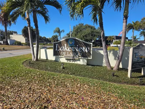 14130 Rosemary Ln #2208, Largo, FL 33774