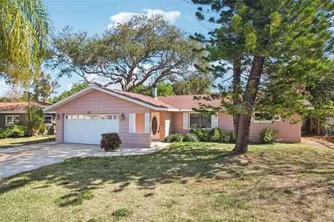 1975 Temple Ter, Clearwater, FL 33764