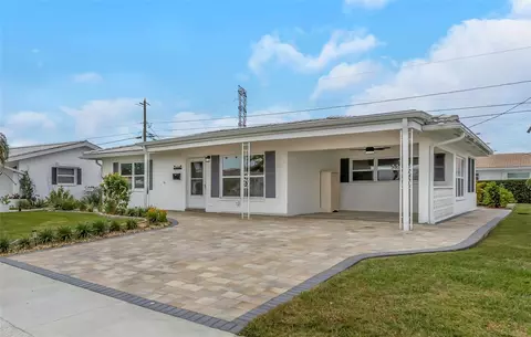 10032 39th Way N, Pinellas Park, FL 33782