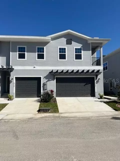 5721 Desert Rose Pl, Tampa, FL 33615