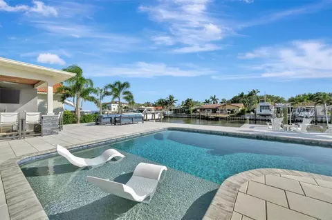 1901 Kansas Ave NE, Saint Petersburg, FL 33703