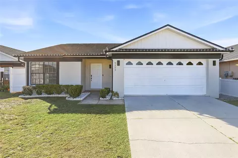 9209 Camino Villa Blvd, Tampa, FL 33635