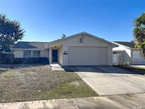 8508 Woodhurst Dr, Tampa, FL 33615